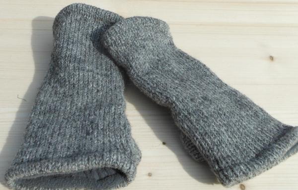 Woolen wristwarmers